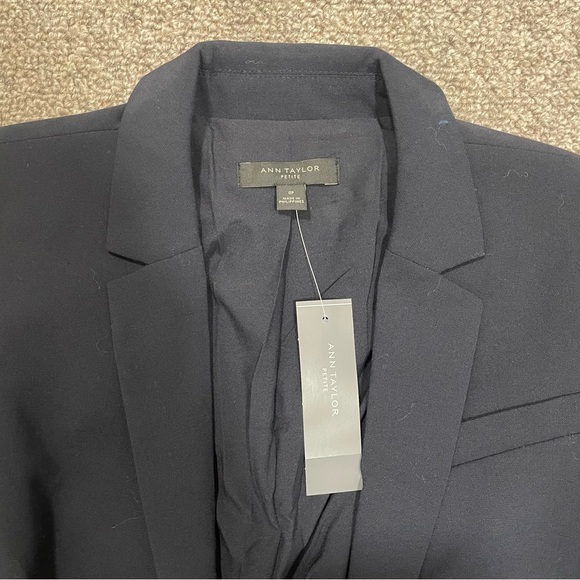 Ann Taylor Navy Blazer - Picture 4 of 6